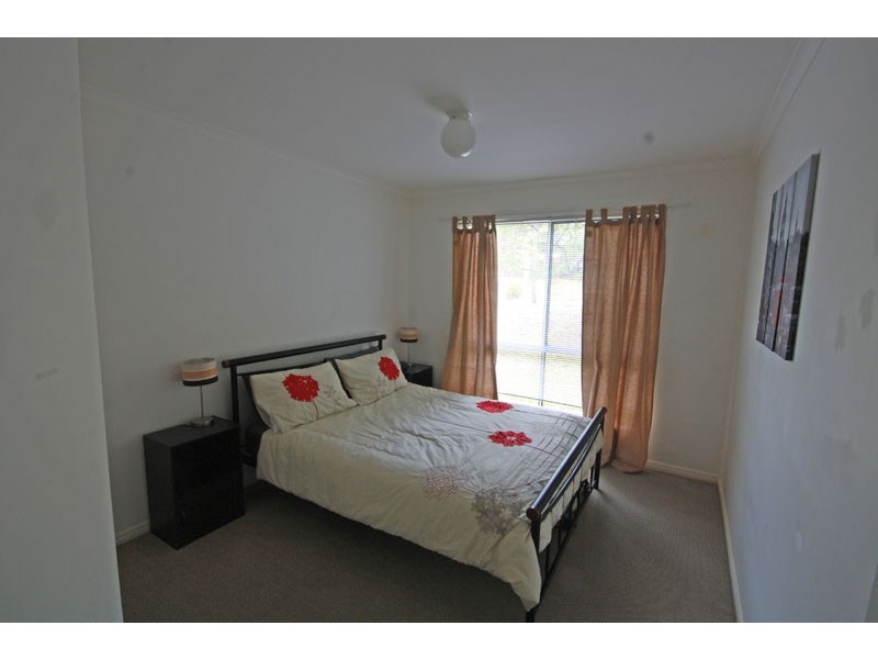 11 Carisbrook Court, Little Mountain QLD 4551