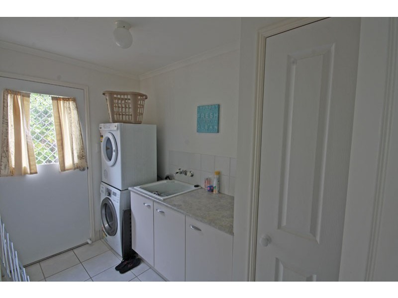11 Carisbrook Court, Little Mountain QLD 4551