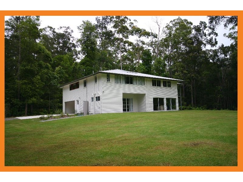 124 Hutchinson Road, Buderim QLD 4556