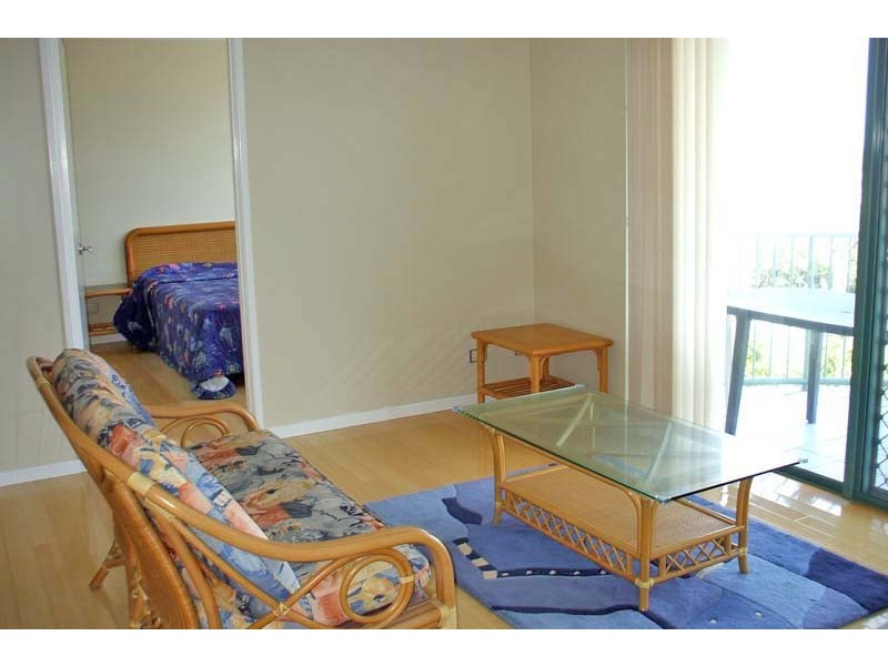 2/7 Sykes Avenue – Neptune Seas, Kings Beach QLD 4551