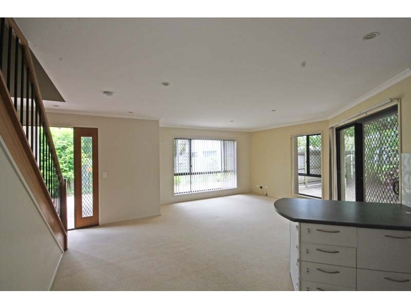 2/13 Regent Street, Caloundra QLD 4551