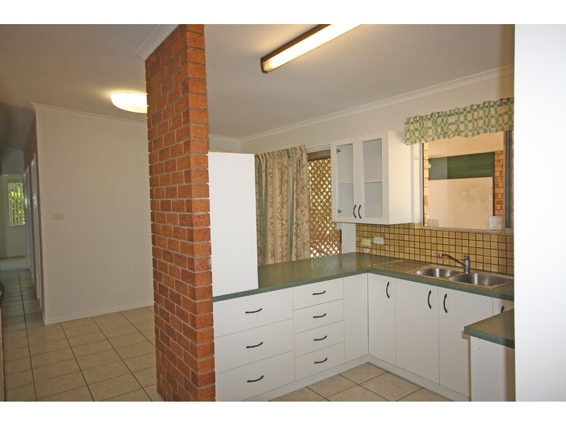 7 Lewis Street, Caloundra QLD 4551