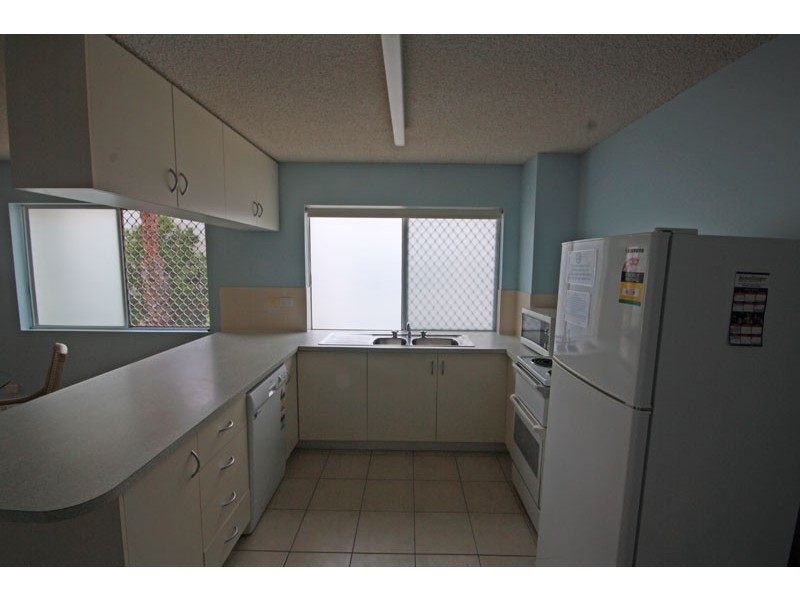 1/64 Edmund Street – Spinnaker Seas, Kings Beach QLD 4551