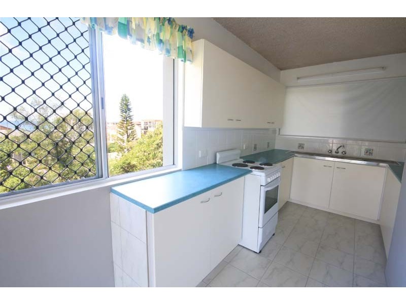 1/27 Canberra Terrace – Kailoha, Kings Beach QLD 4551