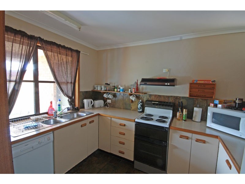 17 Sutherland Street, Dicky Beach QLD 4551