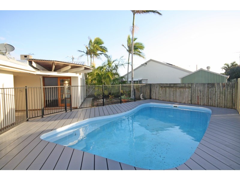 18 Tallawa Place, Wurtulla QLD 4575