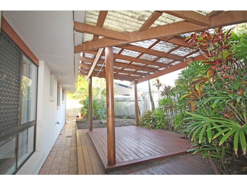 18 Tallawa Place, Wurtulla QLD 4575