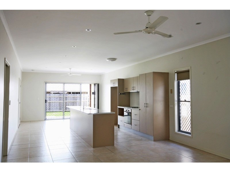 5 Wheeler Crescent, Caloundra West QLD 4551