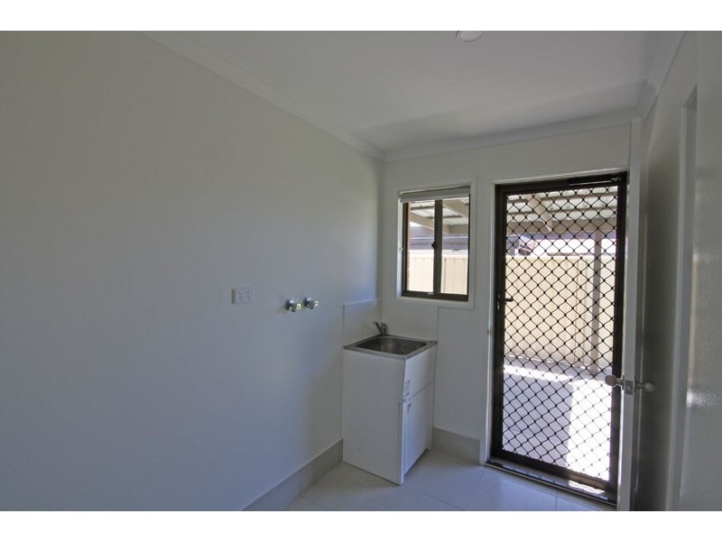 37 Lapoinya Crescent, Warana QLD 4575