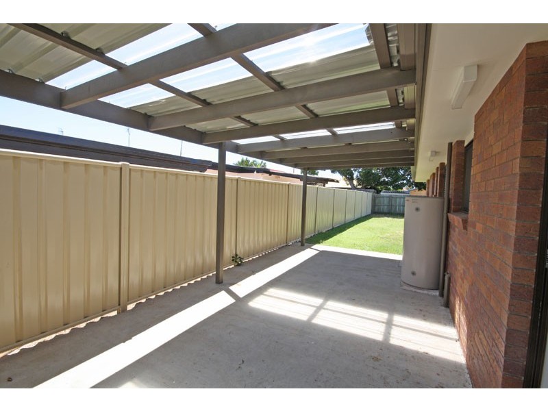37 Lapoinya Crescent, Warana QLD 4575