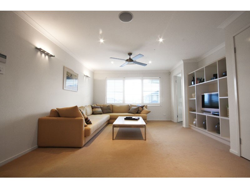 2 Tiller Street, Wurtulla QLD 4575