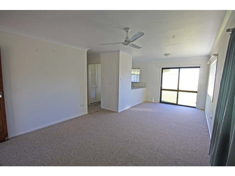 34 Theresa Street, Golden Beach QLD 4551