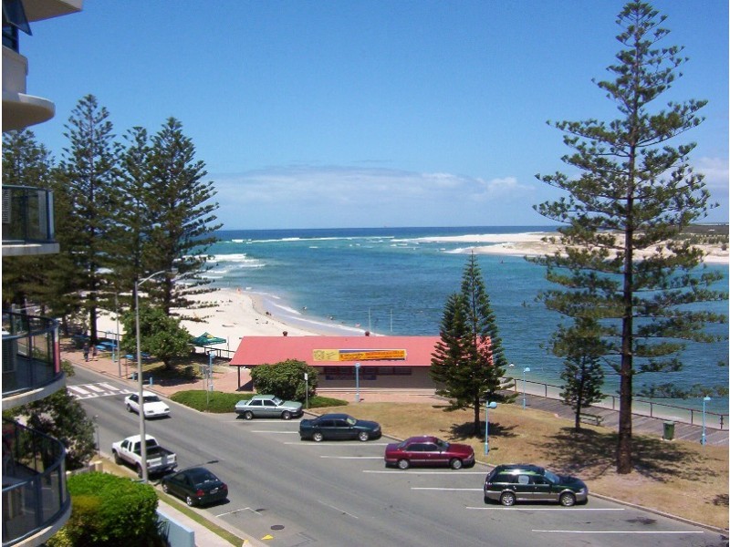 32 Bulcock Beach Esp – Unit 15, Caloundra QLD 4551