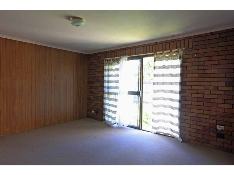 2/11 Bowman Road, Caloundra QLD 4551