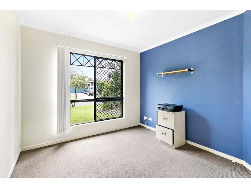 16 Montserrat Crescent, Caloundra West QLD 4551