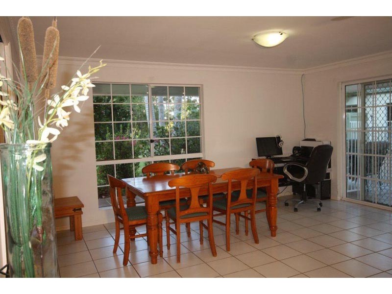 Forest Glen QLD 4556