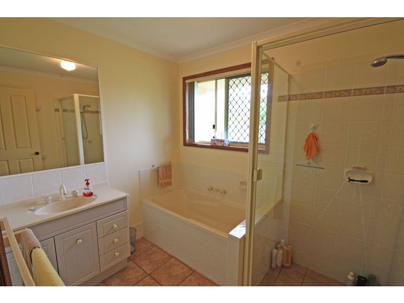 30 Koala Court, Little Mountain QLD 4551