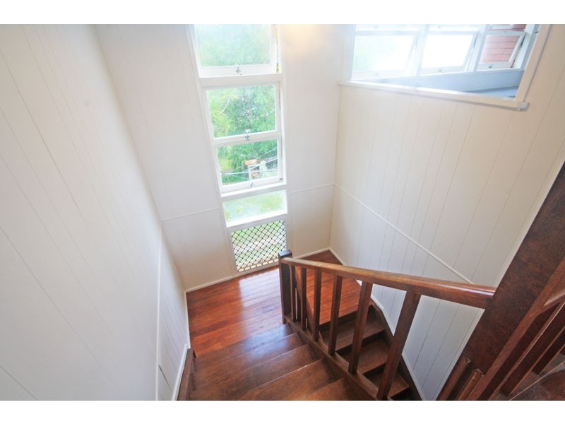 31 Saltair Street, Kings Beach QLD 4551