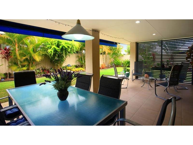 8 Mayo St, Caloundra West QLD 4551
