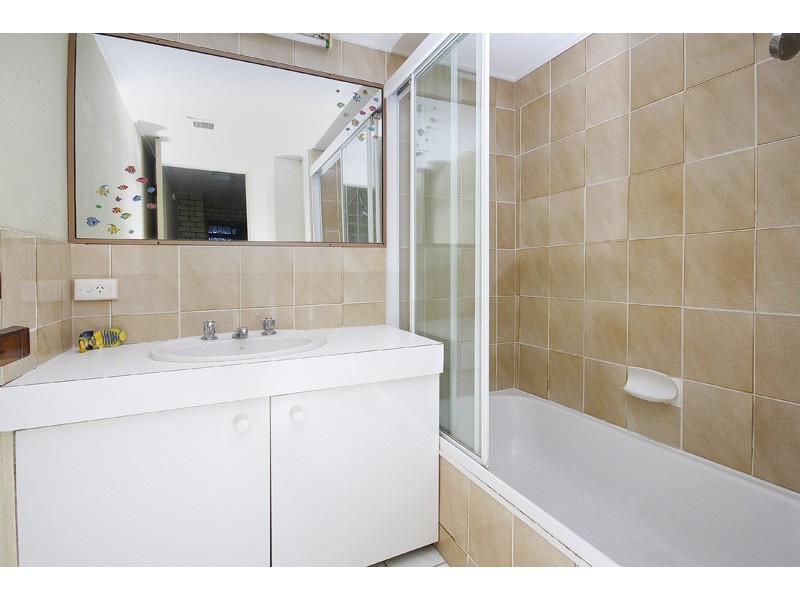 4/4 Bulcock Beach Esp – Edgecliffe, Caloundra QLD 4551