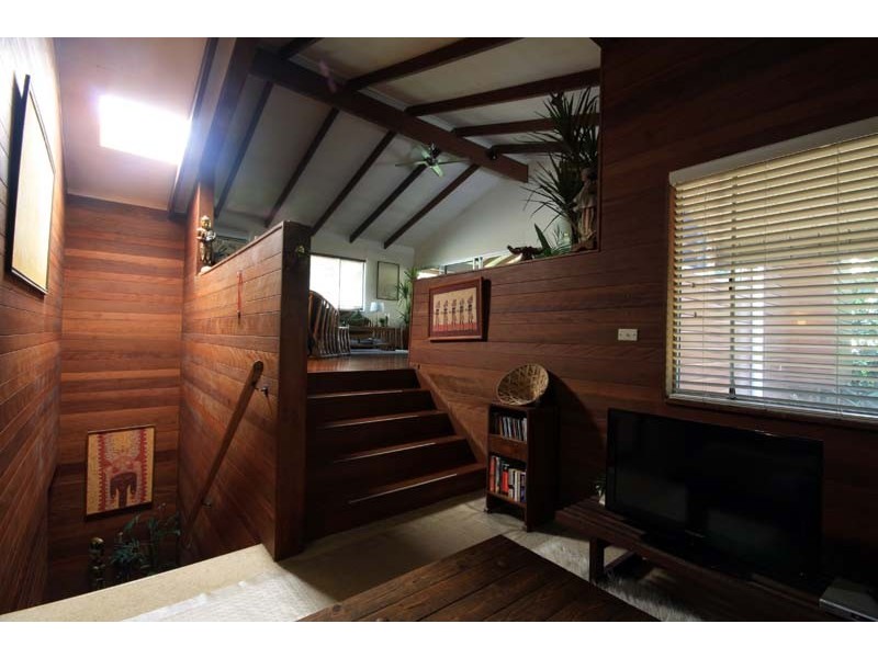 3 Ernest st, Kings Beach QLD 4551