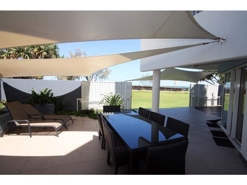 17/8 Levuka Ave – Rolling Surf, Kings Beach QLD 4551