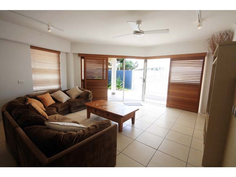 17/8 Levuka Ave – Rolling Surf, Kings Beach QLD 4551