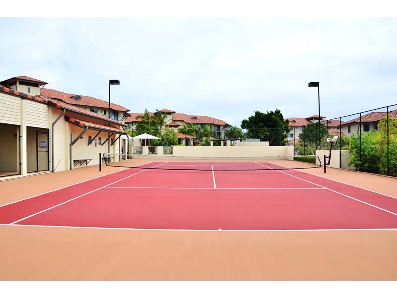 84/1 Millennium Cct, Pelican Waters QLD 4551