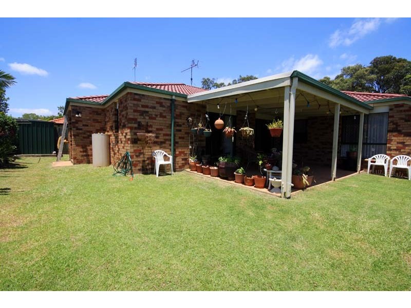 15 Livistona Cr, Currimundi QLD 4551