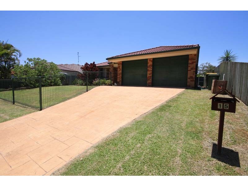 15 Livistona Cr, Currimundi QLD 4551
