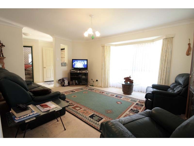 15 Livistona Cr, Currimundi QLD 4551