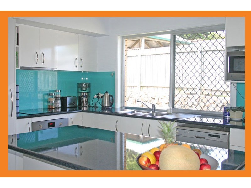 10 Poinciana Avenue, Mooloolaba QLD 4557