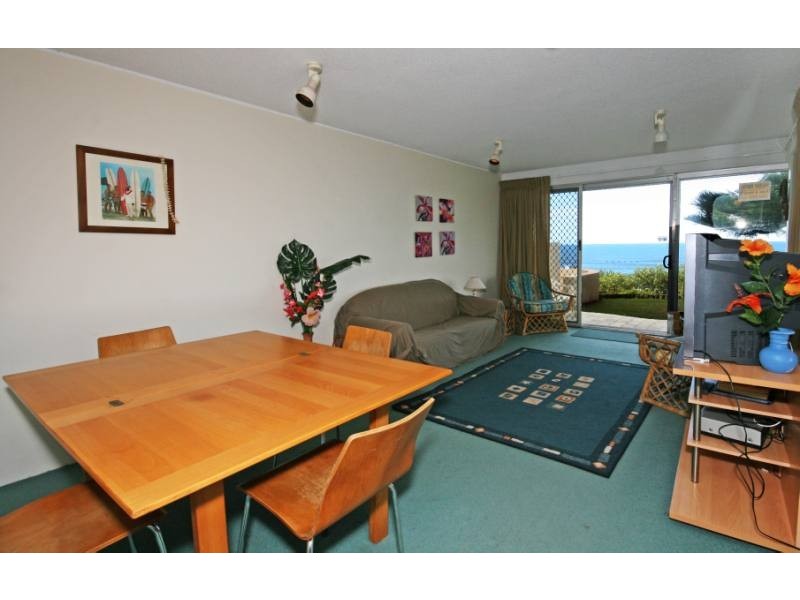 U2/21 Warne Terrace-Seaspray, Kings Beach QLD 4551