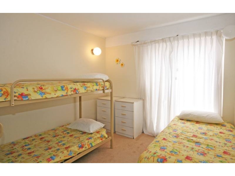 U2/21 Warne Terrace-Seaspray, Kings Beach QLD 4551