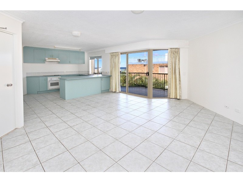 8/60 Lower Gay Tce – Beach Cove, Caloundra QLD 4551