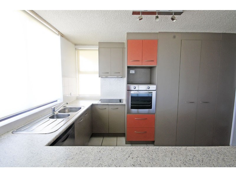 9/25 Moreton Parade “Moreton Towers”, Kings Beach QLD 4551