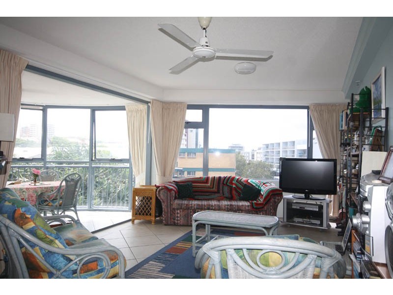 25/30 Minchinton St – Centrepoint, Caloundra QLD 4551