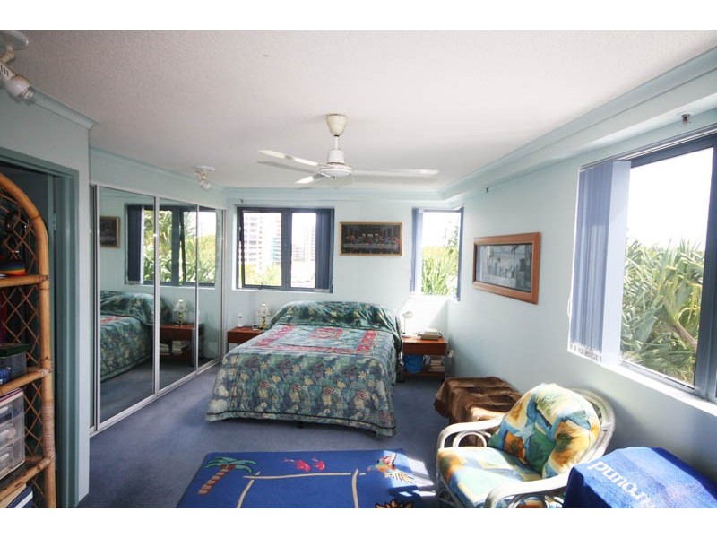 25/30 Minchinton St – Centrepoint, Caloundra QLD 4551