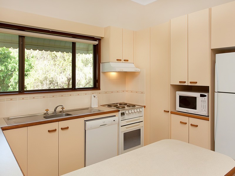 5 Marlua Ave, Moffat Beach QLD 4551