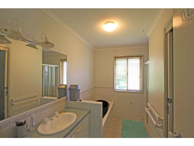 1/12 Rosewood Drive, Caloundra West QLD 4551