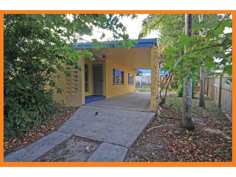 2/18 Osprey Street, Caloundra QLD 4551