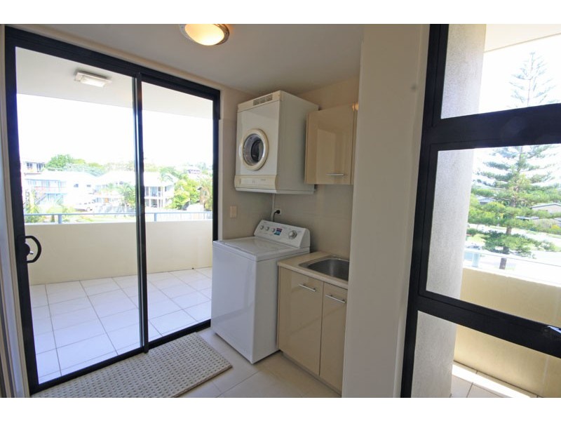 2/25 Moffat Street, Moffat Beach QLD 4551