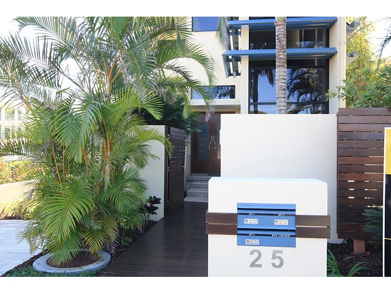 2/25 Moffat Street, Moffat Beach QLD 4551