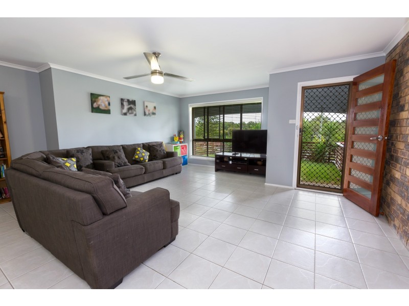 21 Pinaroo St, Battery Hill QLD 4551