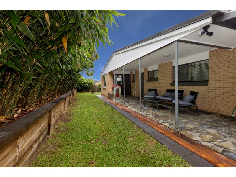 21 Pinaroo St, Battery Hill QLD 4551