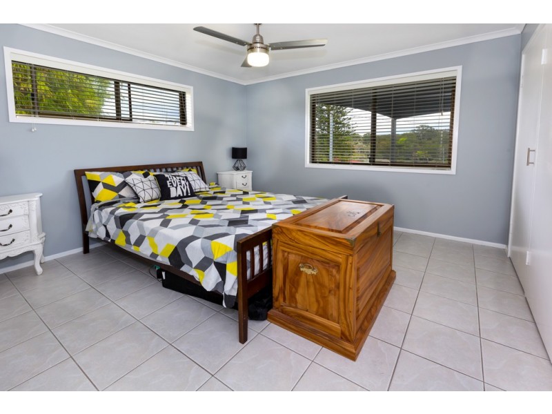 21 Pinaroo St, Battery Hill QLD 4551