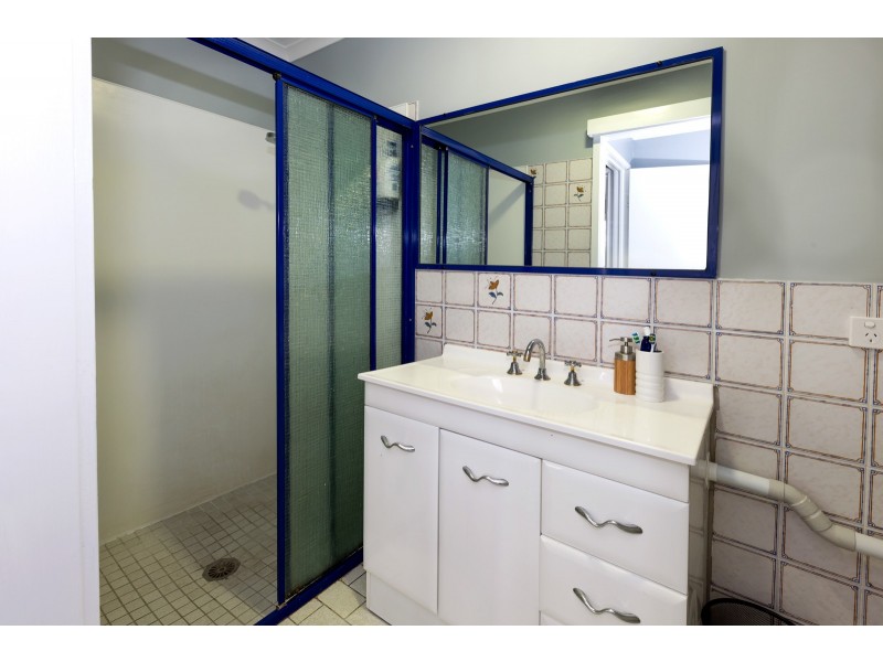 21 Pinaroo St, Battery Hill QLD 4551