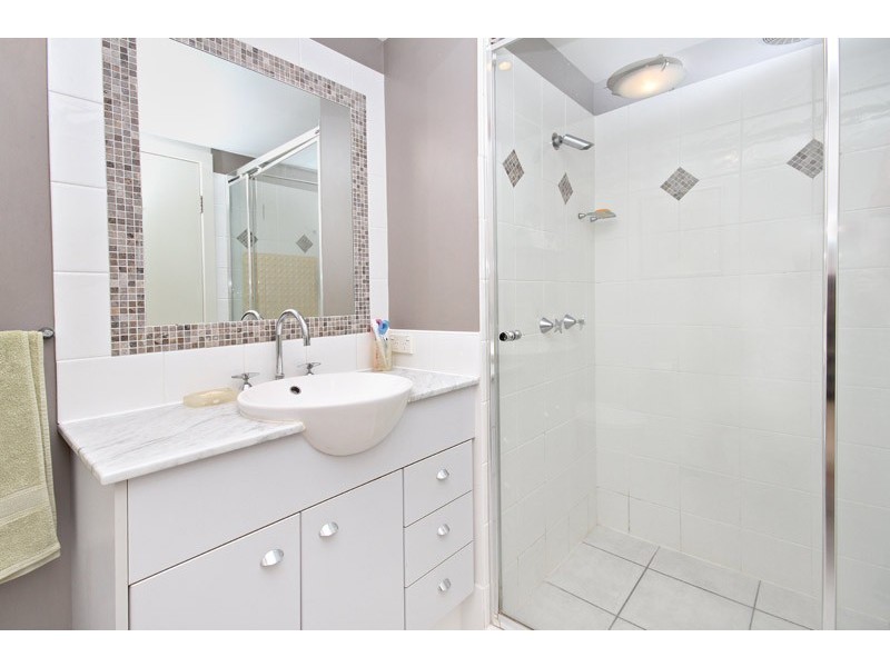 3/1 Millenium Cct – Vardon Point, Pelican Waters QLD 4551