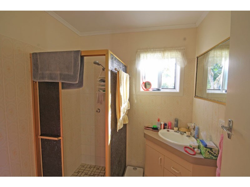 8 Flinders Street, Currimundi QLD 4551