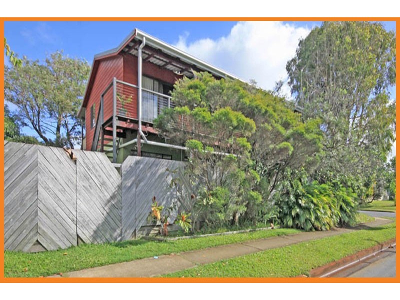 2 Kookaburra Crescent, Bokarina QLD 4575